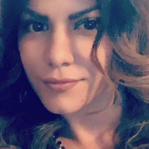 Meet your Posher, Liana